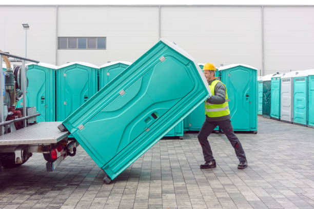 Best Porta potty delivery and setup  in River Falls, WI
